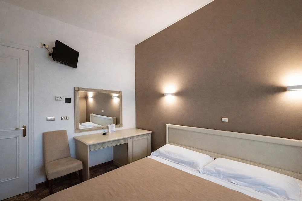 Hotel Hotiday Porto Cesareo Spiaggia