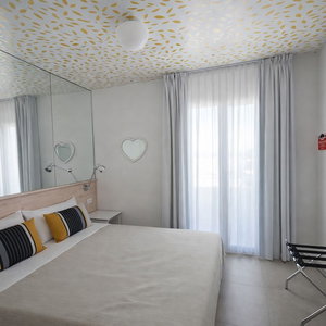Hotel Hotiday Porto Cesareo Laguna cazare Porto Cesareo