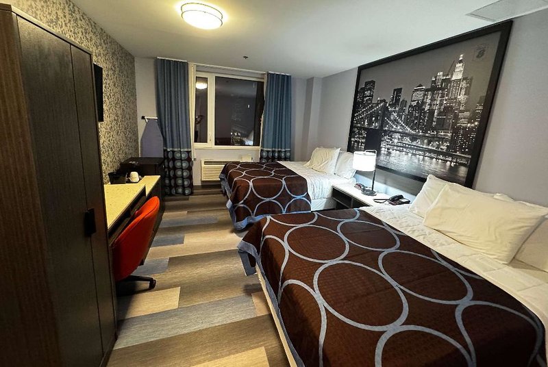 Super 8 By Wyndham Brooklyn Fulton Street Broadway Junction