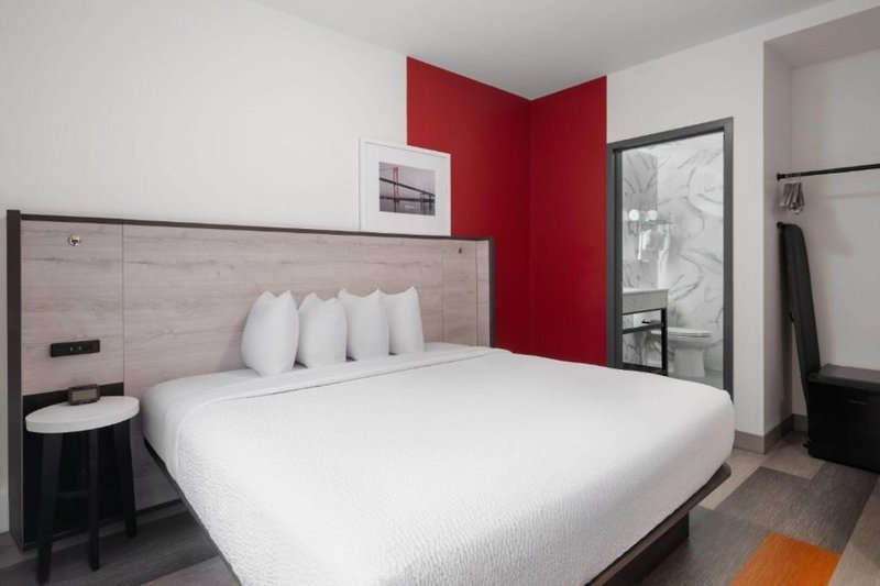 Ramada By Wyndham Brooklyn Near Flatbush