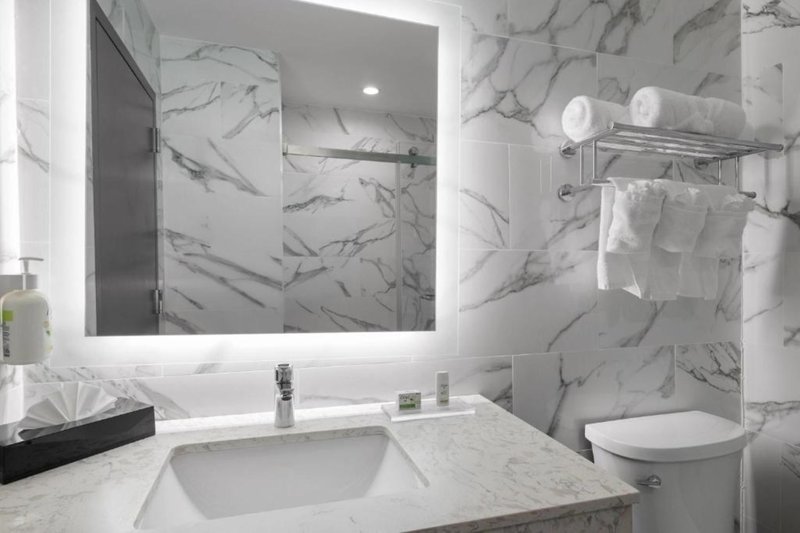 Ramada By Wyndham Brooklyn Near Flatbush