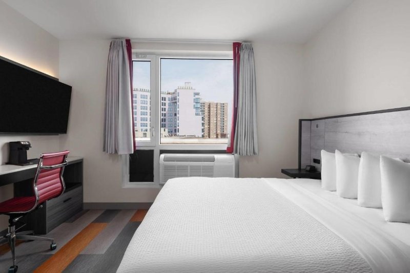 Ramada By Wyndham Brooklyn Near Flatbush