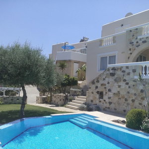 Hotel Ilios Village cazare Stalos