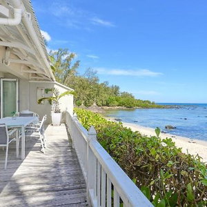 Hotel White Oaks Villas cazare Trou aux Biches