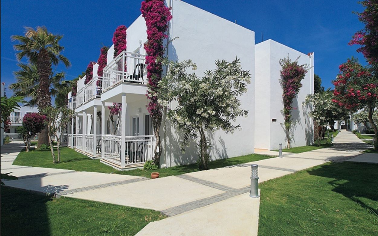 Hotel Petunya Beach Resort