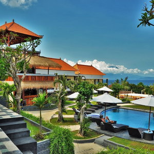 Sejur Pandawa Beach Resort And Spa Luxury vacanta Nusa Penida