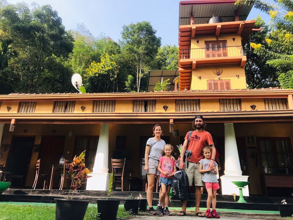 Hotel Eagles Eco Lodge Kandy