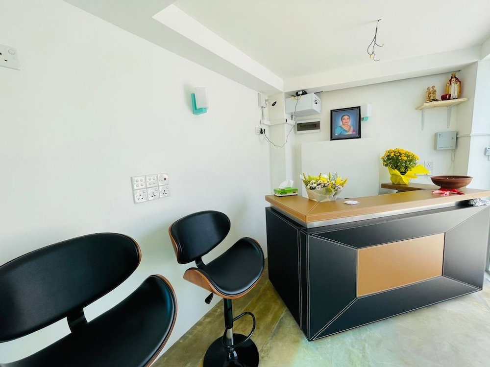 Hotel Hello Airport Hotel Katunayake