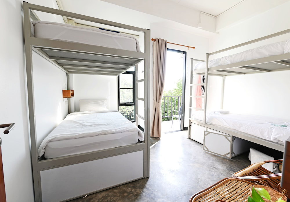 Hotel The Dearly Koh Tao Hostel
