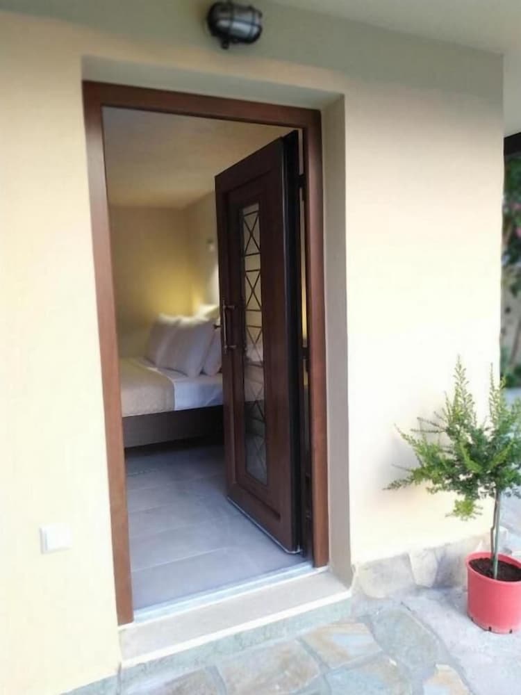Hotel Guesthouse Kastelia
