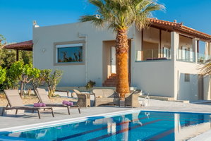 Hotel Villa Chrysalida cazare Skaleta