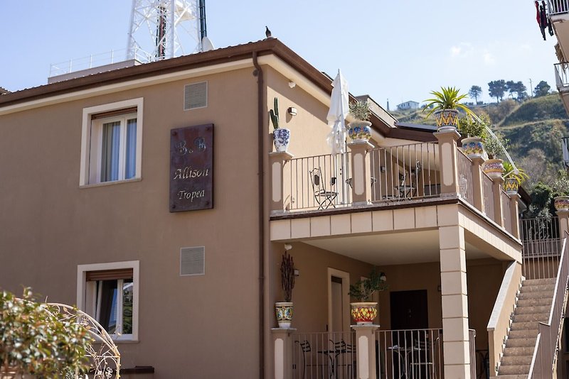 Hotel Allison Tropea Bed And Breakfast