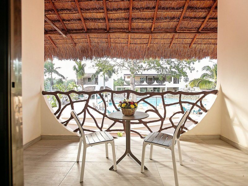 Casa Kaoba Hotel & Suites