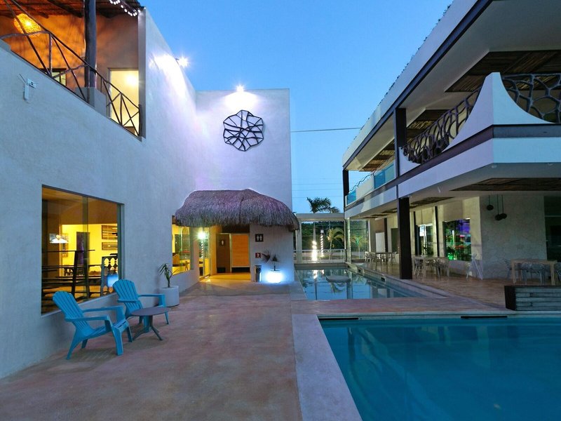 Casa Kaoba Hotel & Suites