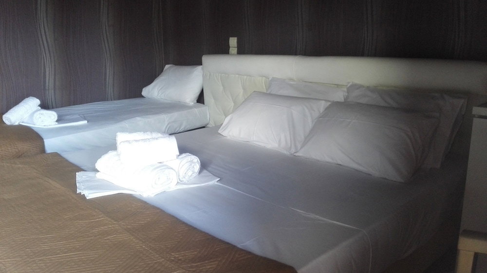 Feevos Hotel