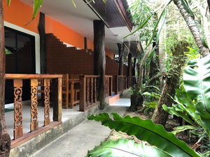 Hotel Ruan Mai Sang Ngam Resort cazare Suwannaphum