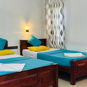 Hotel Blue Sky Hotel Yala cazare Tissamaharama