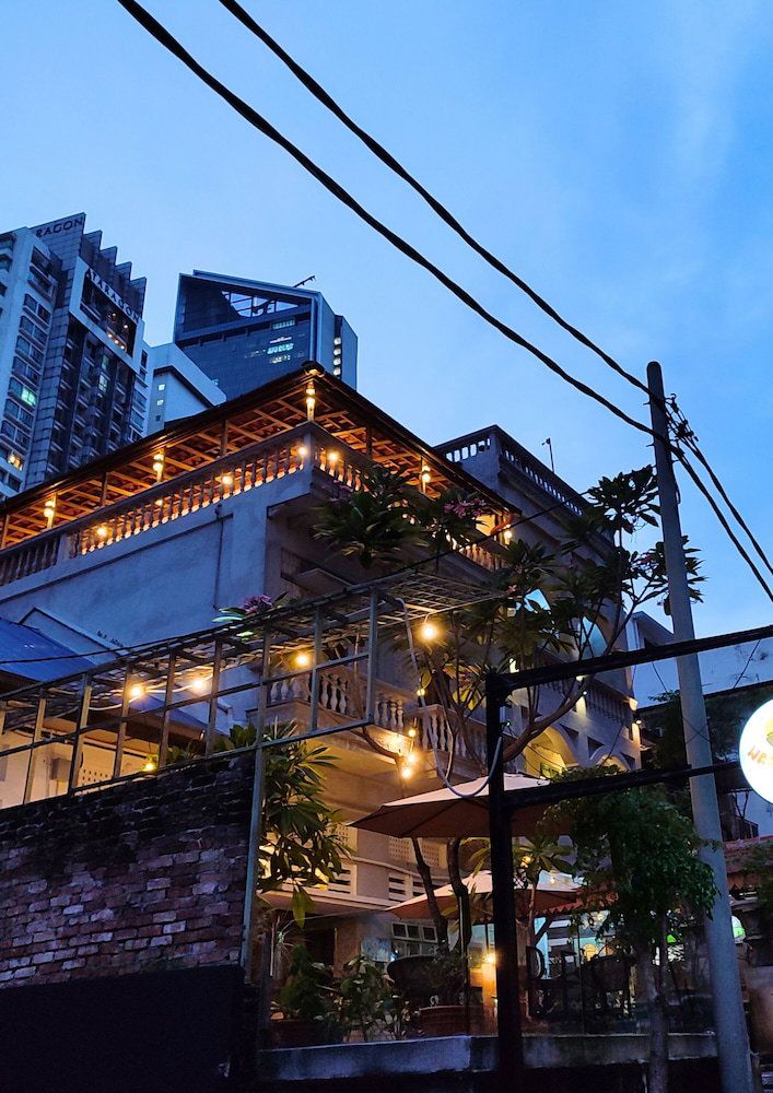 Hotel Bestow Boutique Hotel