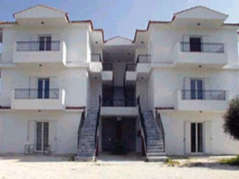 Hotel Nautilus Studios & Apartments