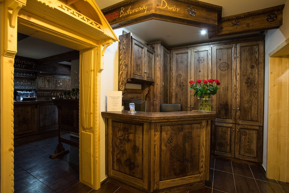 Hotel Butorowy Dwor