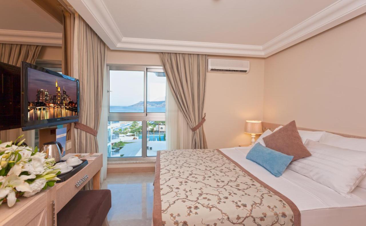 dal travel Xperia Saray Beach