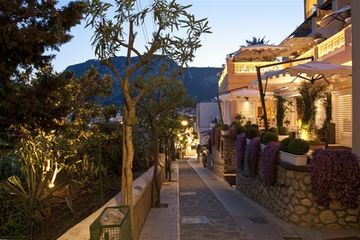 Capri Tiberio Palace