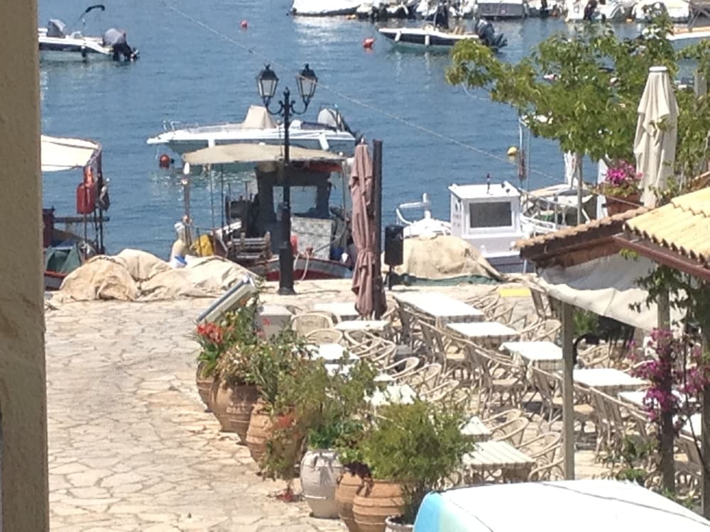 Hotel Virvilis Apartments