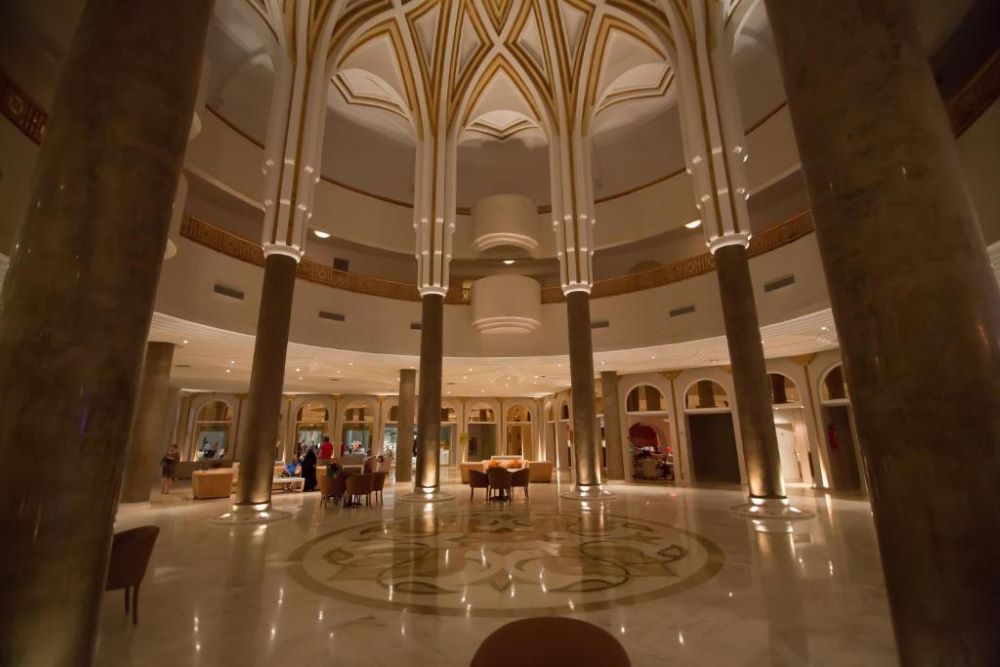 Royal Tulip Taj Sultan