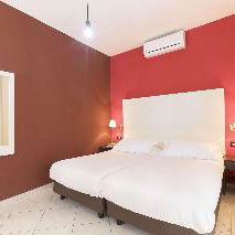 Sejur Hotel La Baia vacanta Bari
