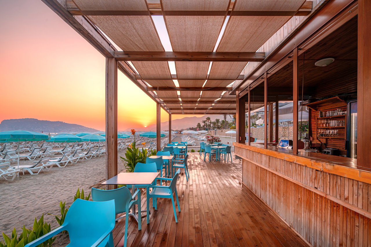 dal travel Avena Resort & Spa