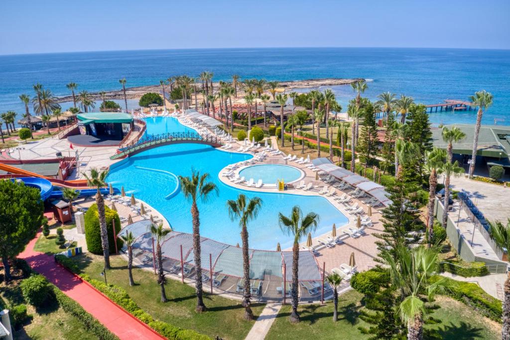 dal travel Oz Hotels Incekum Beach Hotel