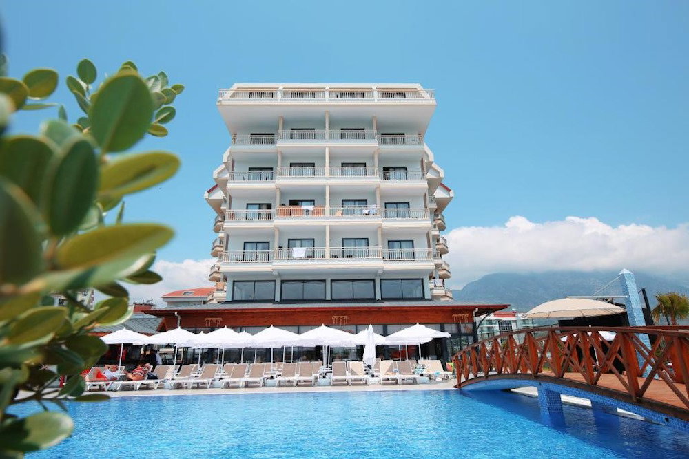 dal travel Sey Beach Hotel
