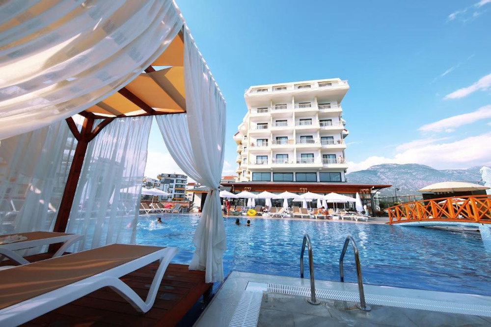 dal travel Sey Beach Hotel