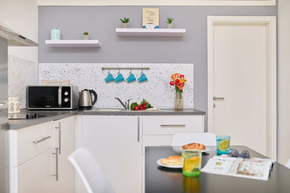 Apartment Aria