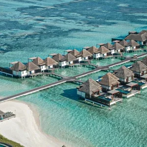 Hotel Four Seasons Resort Maldives At Kuda Huraa cazare Maldive Islands