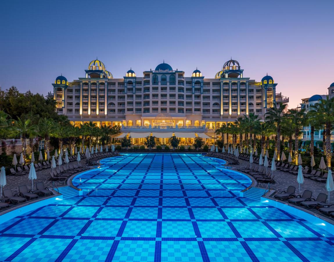 Rubi Platinum Spa Resort&Suites