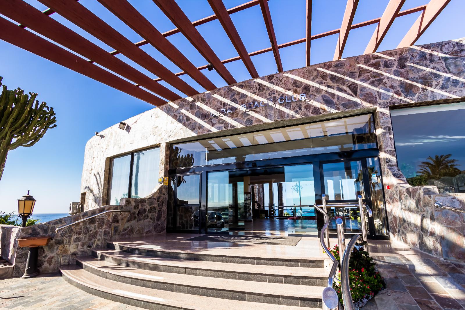 Bluebay Beach Club Aparthotel