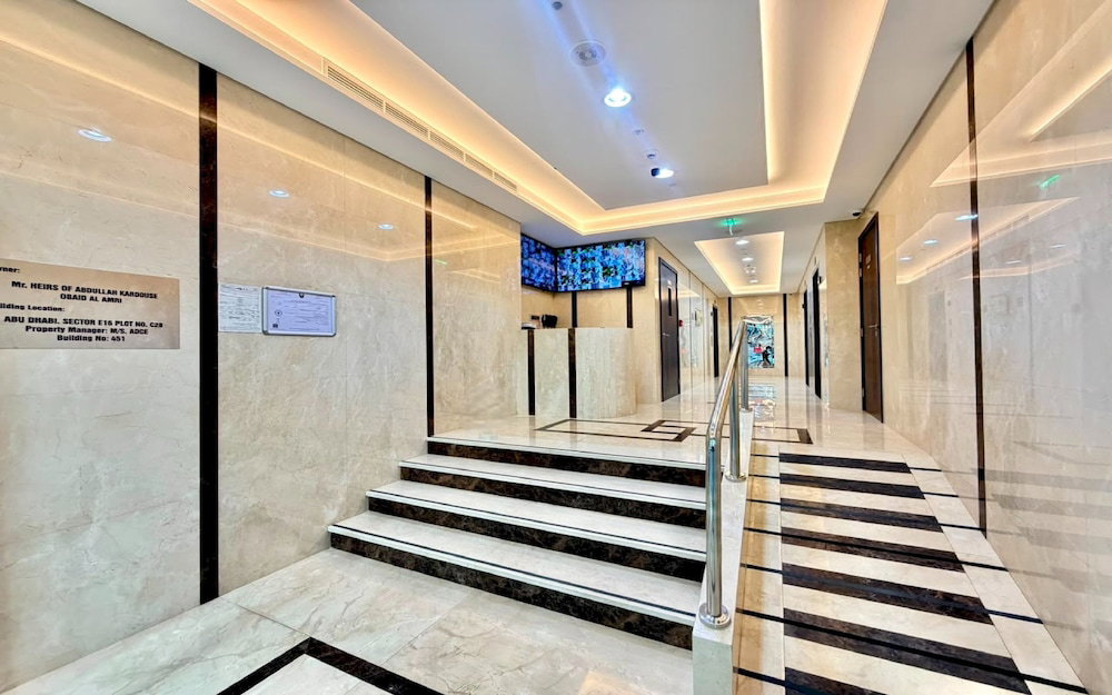 Luxury Apartment At Palette Al Zahiyah Tower Near Abu Dhabi Mall With Pool And Gym