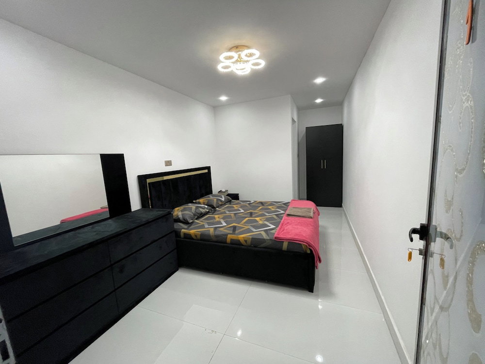 Garden Villa 4 Ajman