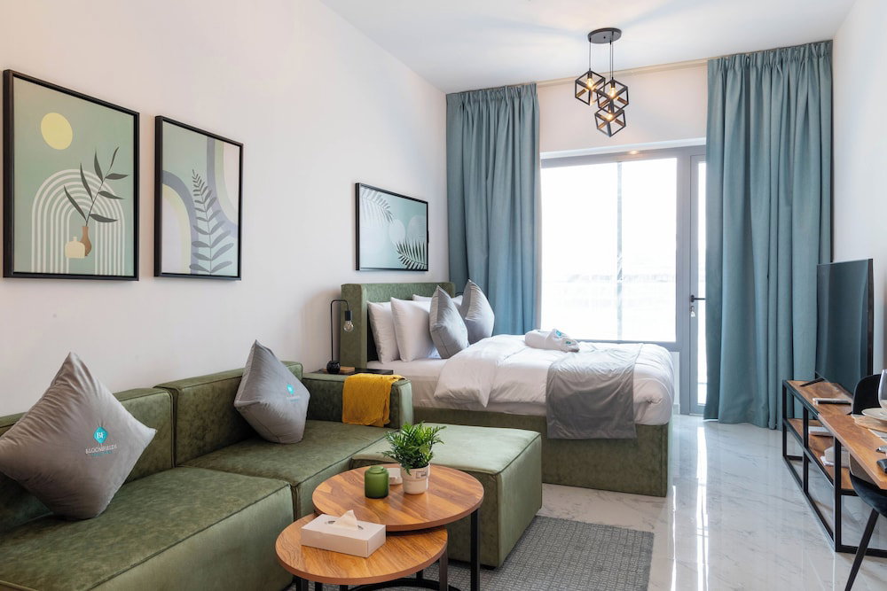 Hotel Bloomfields Euphoric Stu In Oasis Masdar