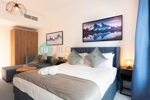 Hotel Bloomfields Pristine Stu In Oasis Ma cazare Khalifah A City