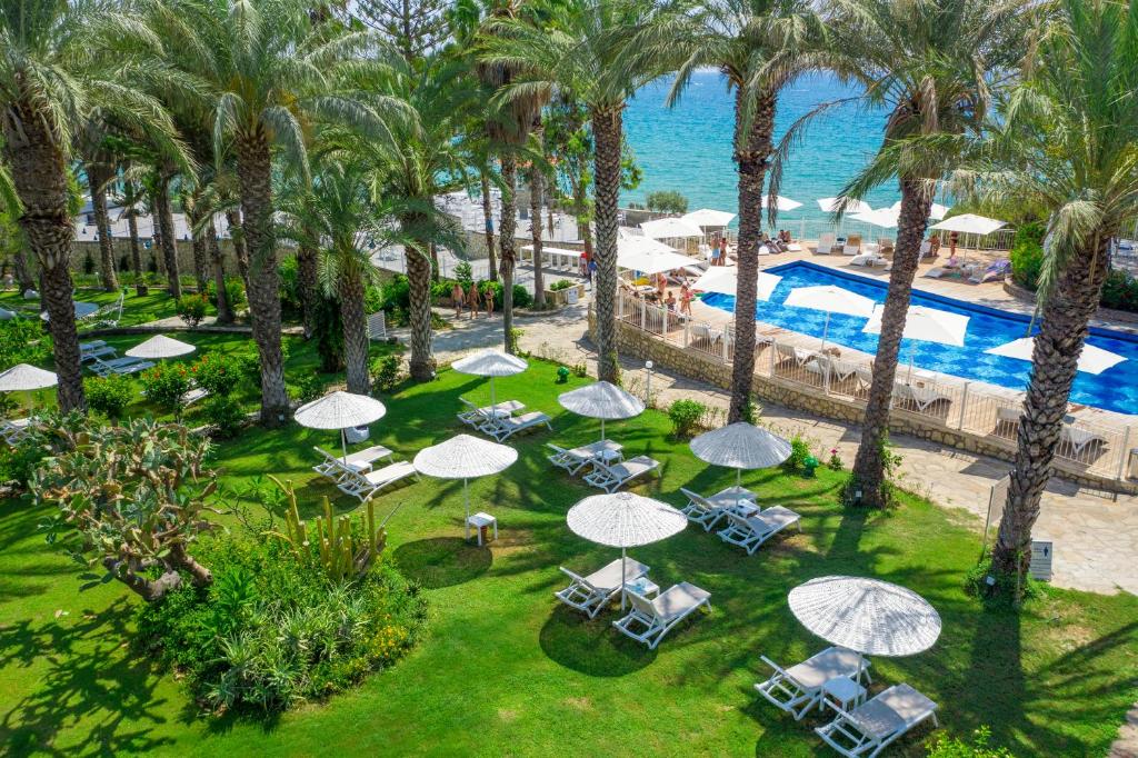 Hotel Utopia Beach Club