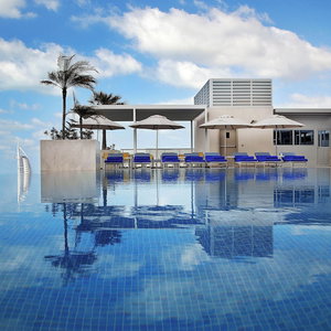 Hotel Grand Cosmopolitan Hotel cazare The Palm Jumeirah