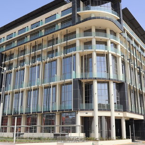Hotel Masdar Oasis 1 Modern Apartmenst By Rhh cazare Khalifah A City