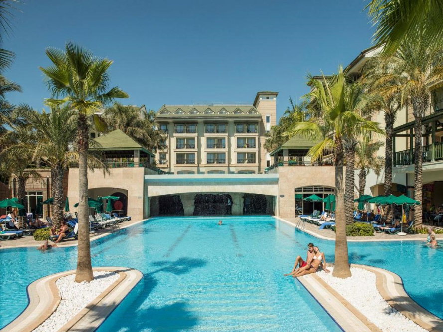Dobedan Beach Resort Comfort(Ex.alvadonnabeachresortcomfort)