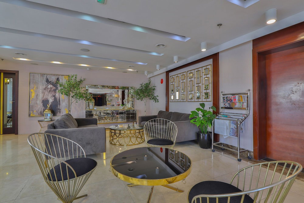 Hotel Sun And Sands Downtown Hotel