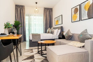 Hotel Bloomfields Stylish Stu In Oasis Masdar cazare Khalifah A City