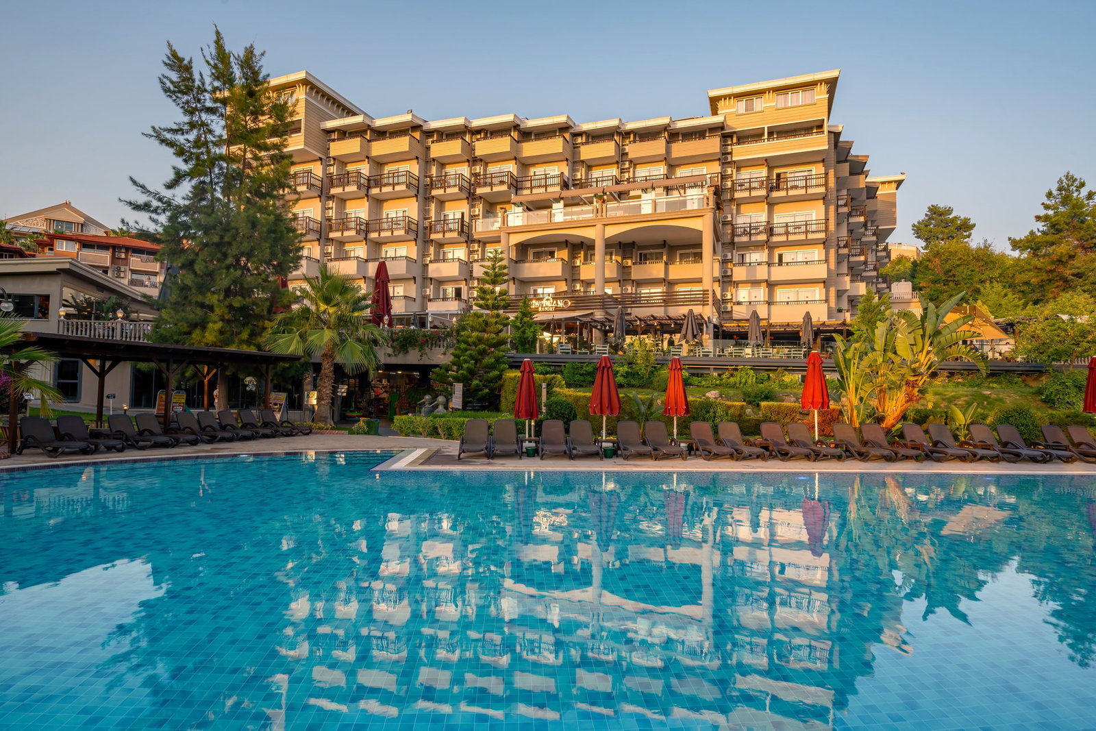 dal travel JUSTINIANO DELUXE RESORT
