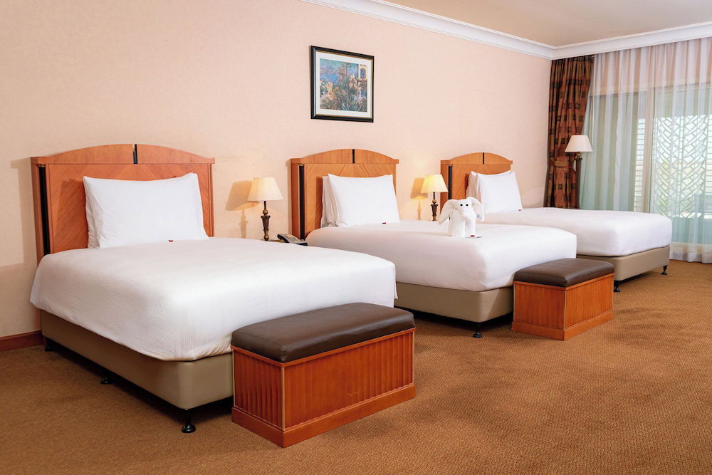 Hotel Al Raha Beach Resort & Spa