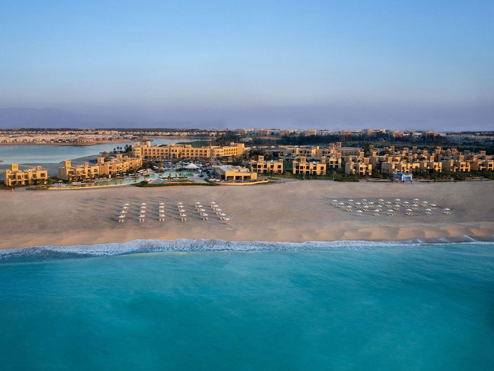 Hotel Sofitel Ras Al Khaimah Al Hamra Beach Resort
